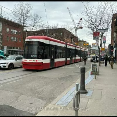782, Queen, South Riverdale, Toronto