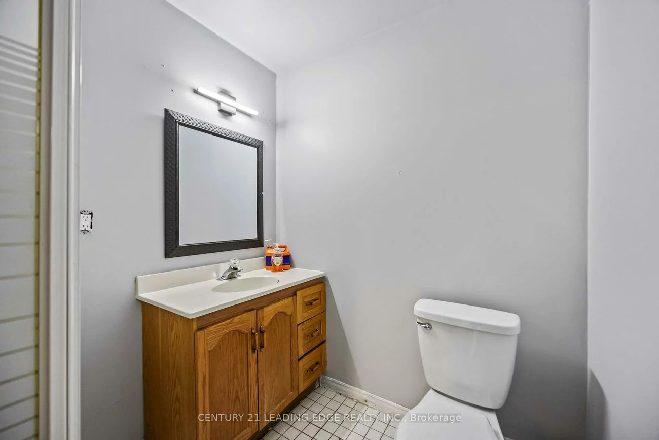 850, Tapscott, Rouge E11, Toronto