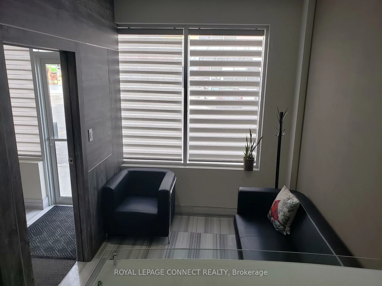 1415, Kennedy, Dorset Park, Toronto