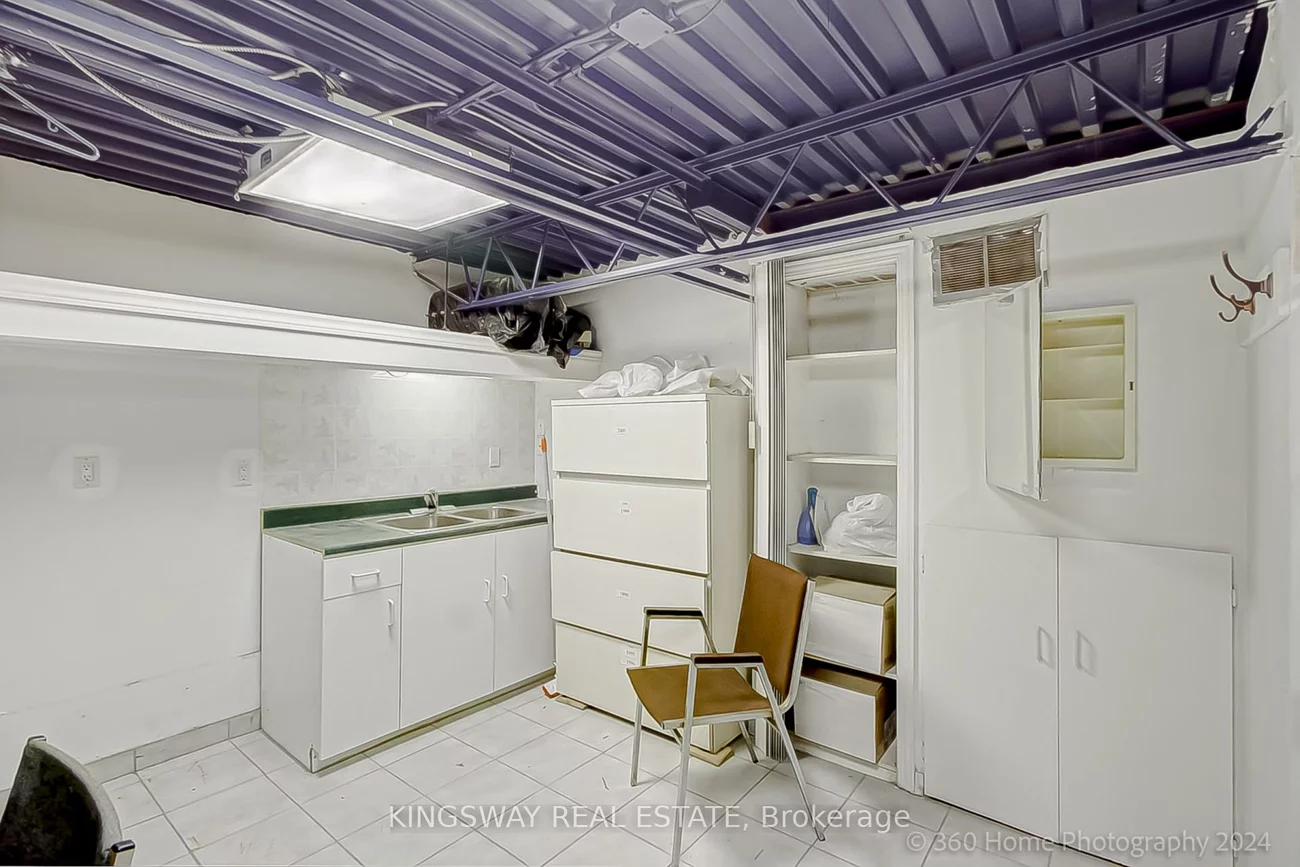 1080, Tapscott, Rouge E11, Toronto