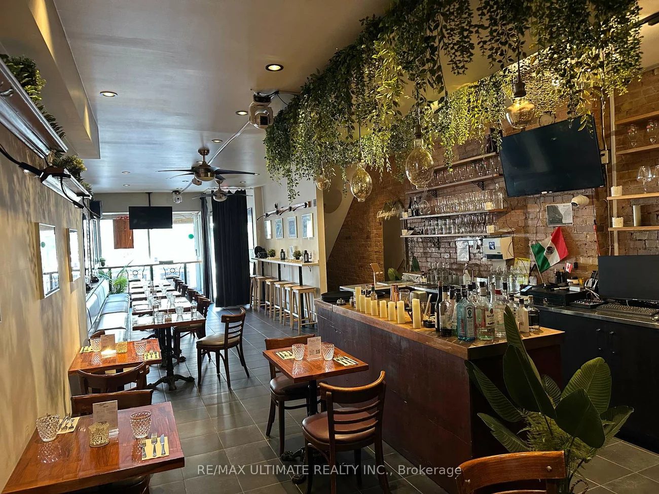 463, Danforth, North Riverdale, Toronto
