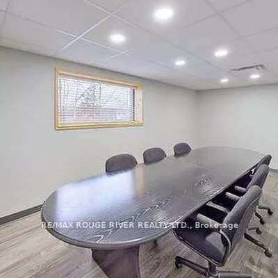 30, Minuk, West Hill, Toronto