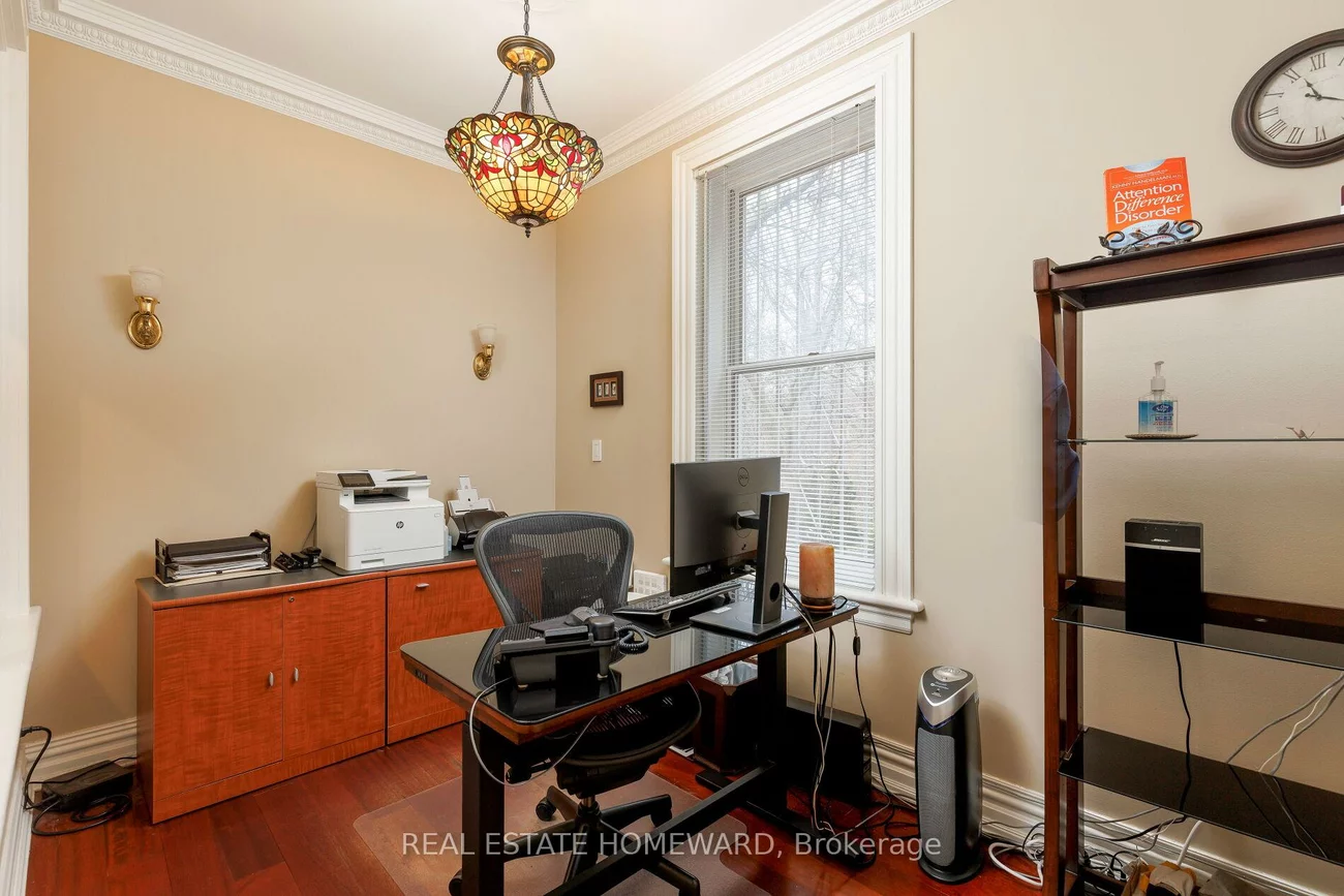 6, Main, East End-Danforth, Toronto