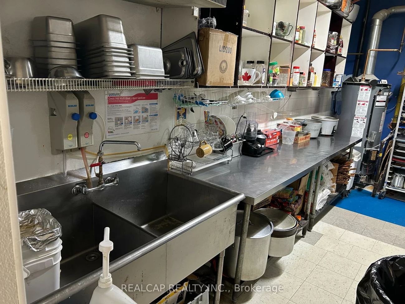 65, Rylander, Rouge E11, Toronto