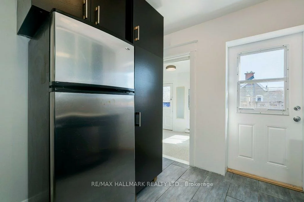 935, Kingston, The Beaches, Toronto