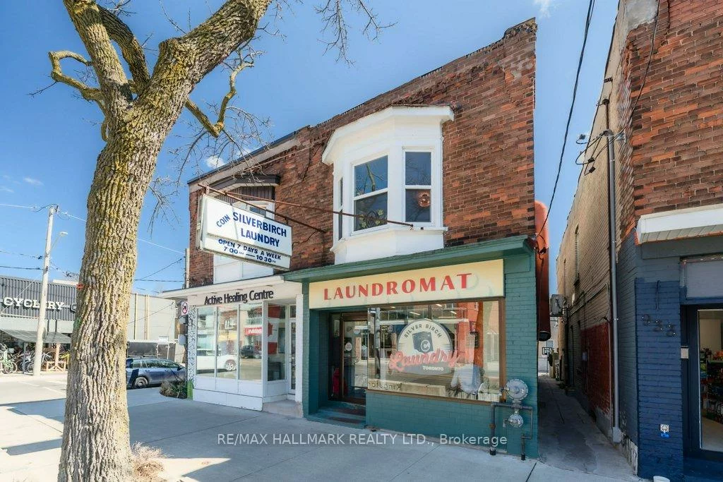 935, Kingston, The Beaches, Toronto