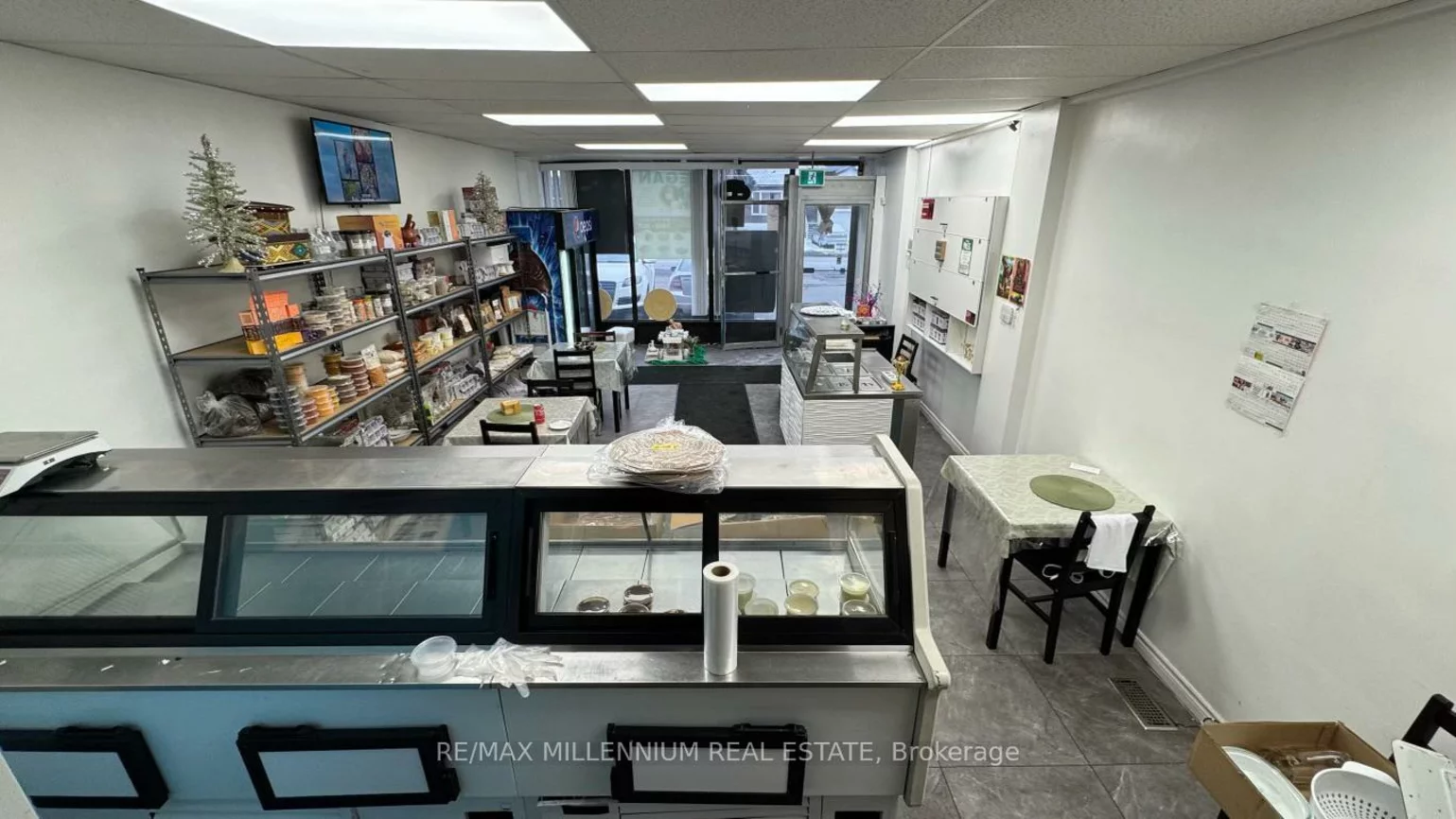 451, Pharmacy Ave, Clairlea-Birchmount, Toronto