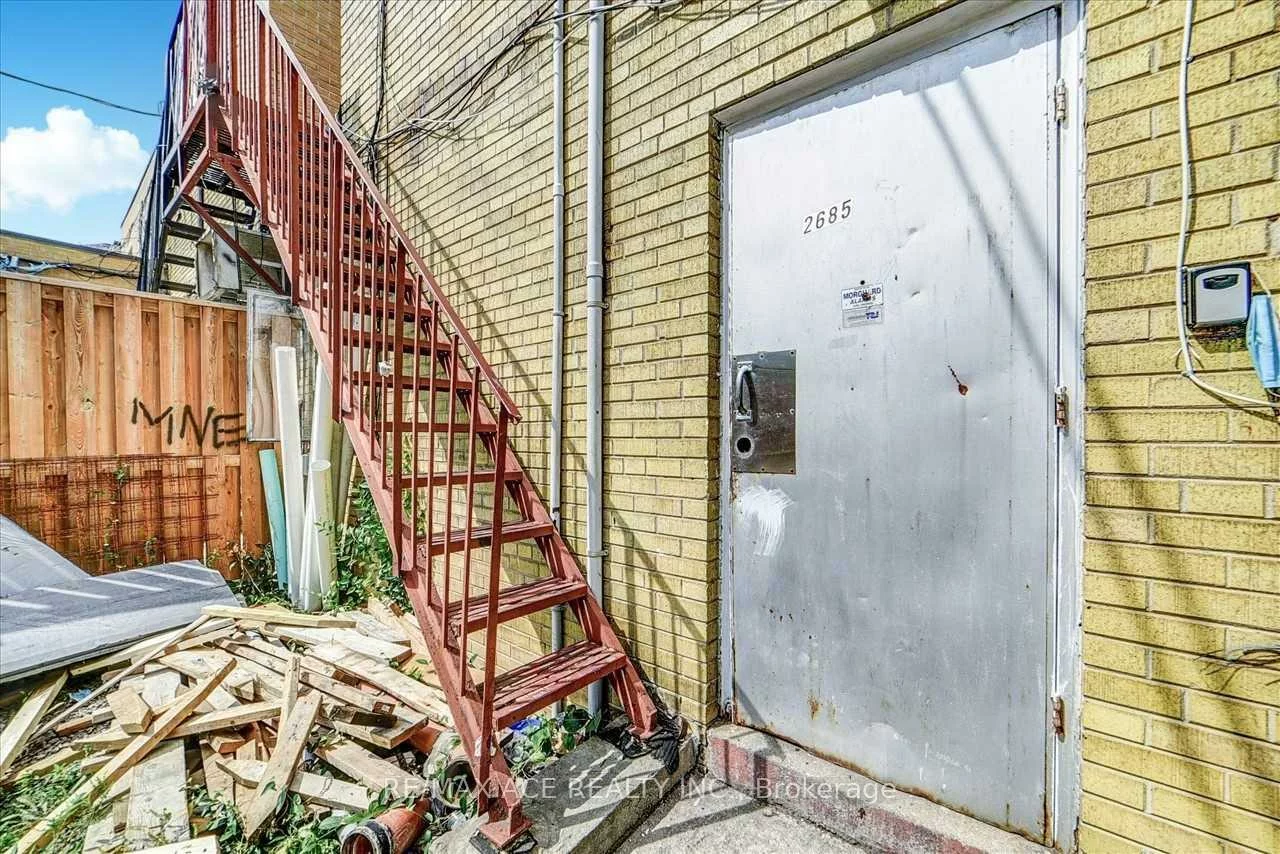 2685, Eglinton, Eglinton East, Toronto