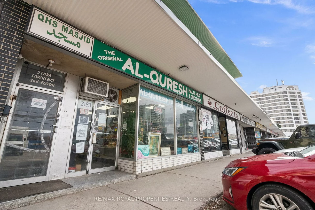2183, Lawrence, Dorset Park, Toronto