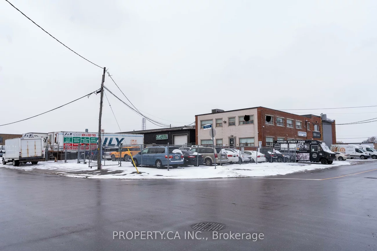116, Manville, Clairlea-Birchmount, Toronto