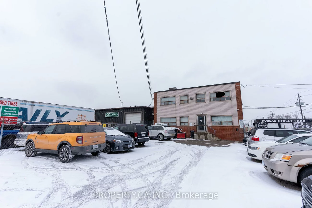 116, Manville, Clairlea-Birchmount, Toronto