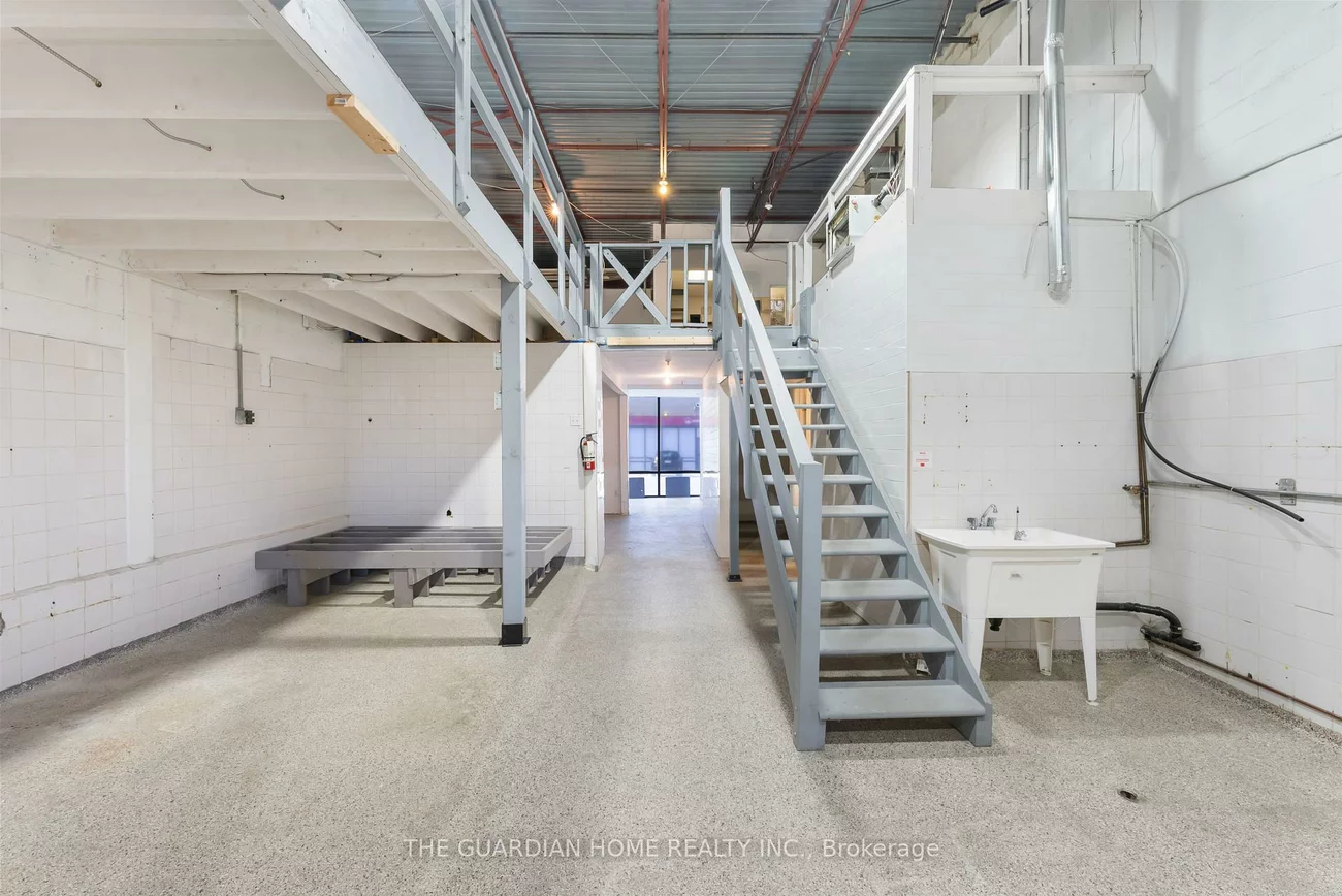 80, Nashdene, Milliken, Toronto