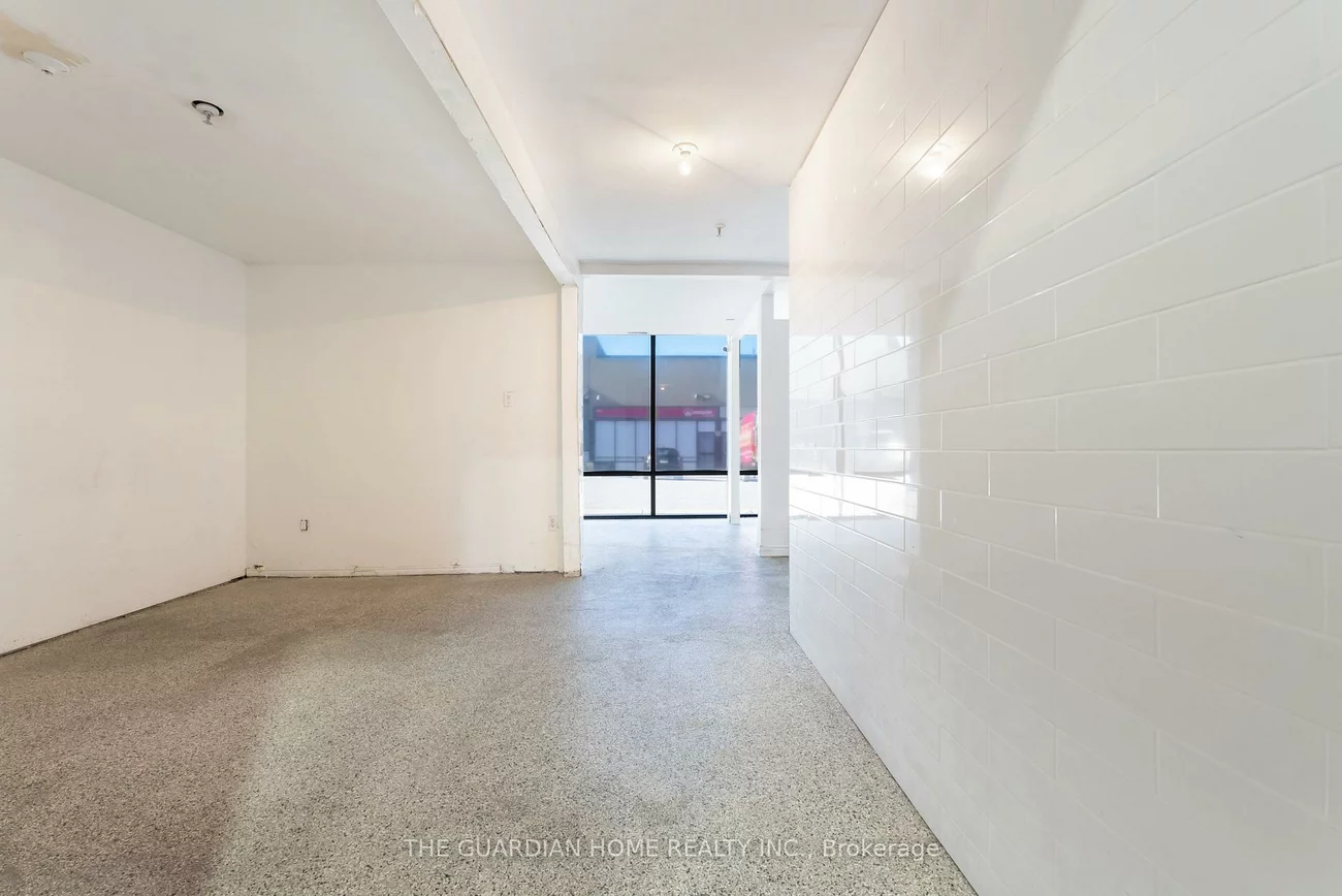 80, Nashdene, Milliken, Toronto