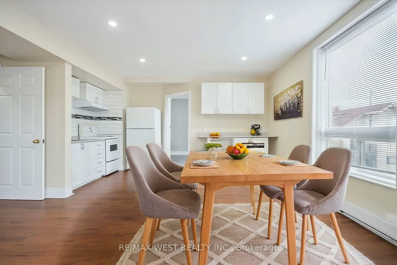1408, Kingston, Birchcliffe-Cliffside, Toronto