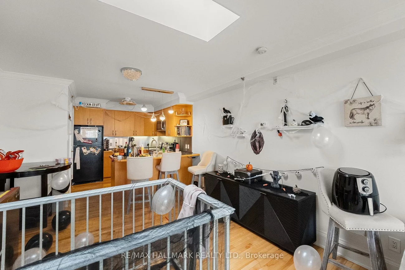 2151, Danforth, East End-Danforth, Toronto
