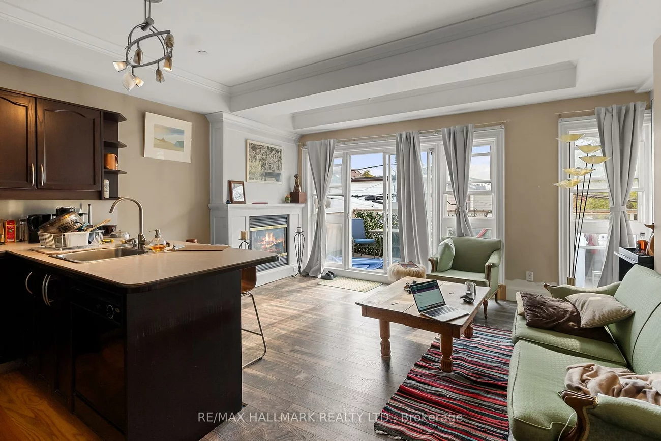 2151, Danforth, East End-Danforth, Toronto