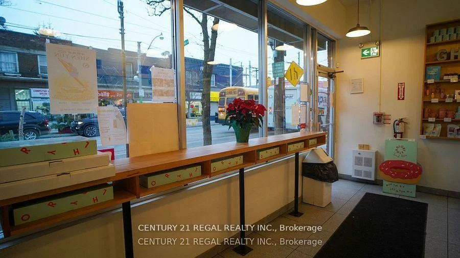 1505, GERRARD, Greenwood-Coxwell, Toronto