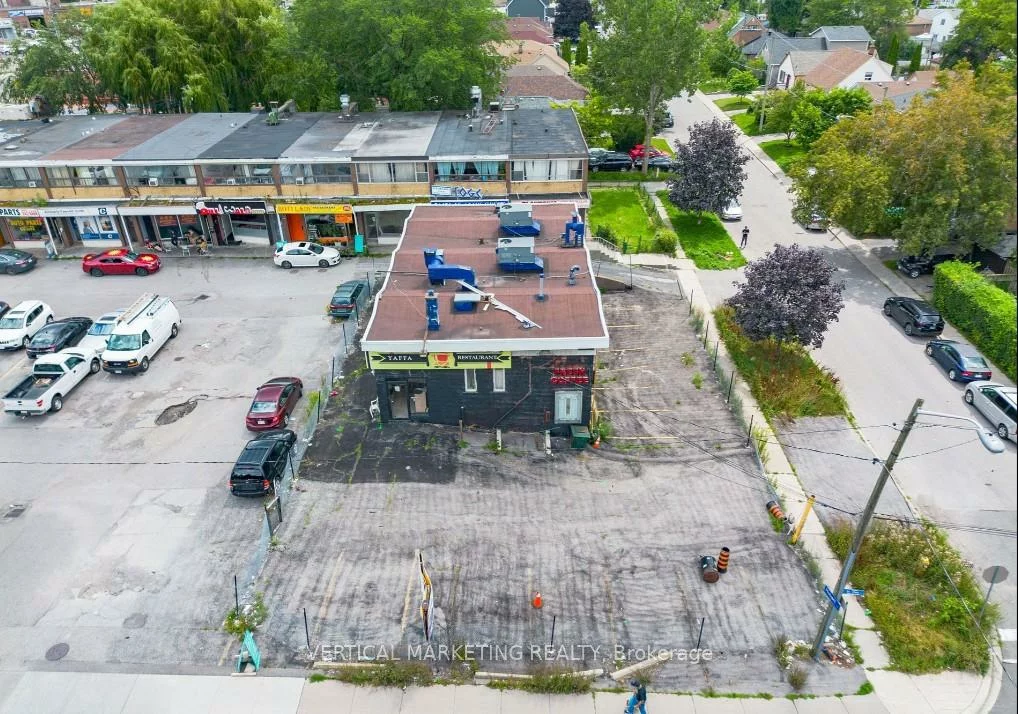 3537, St Clair, Clairlea-Birchmount, Toronto