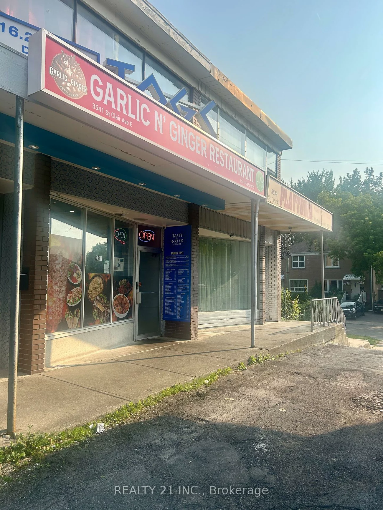 3541, St Clair, Clairlea-Birchmount, Toronto