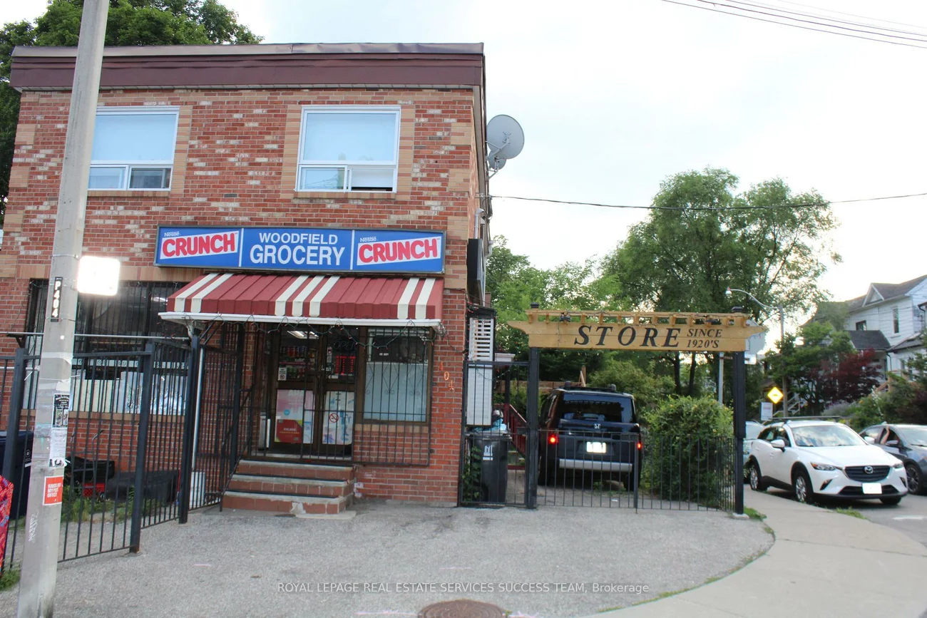 404, Woodfield, Greenwood-Coxwell, Toronto