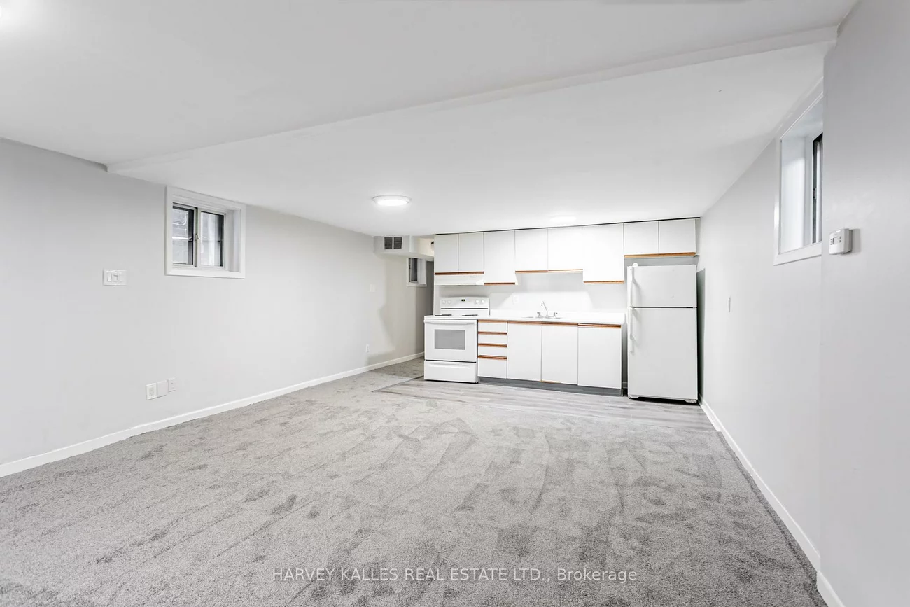 343, Greenwood, Greenwood-Coxwell, Toronto