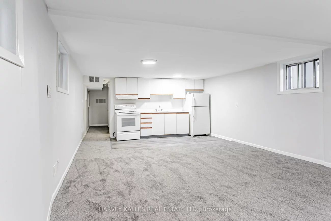 343, Greenwood, Greenwood-Coxwell, Toronto