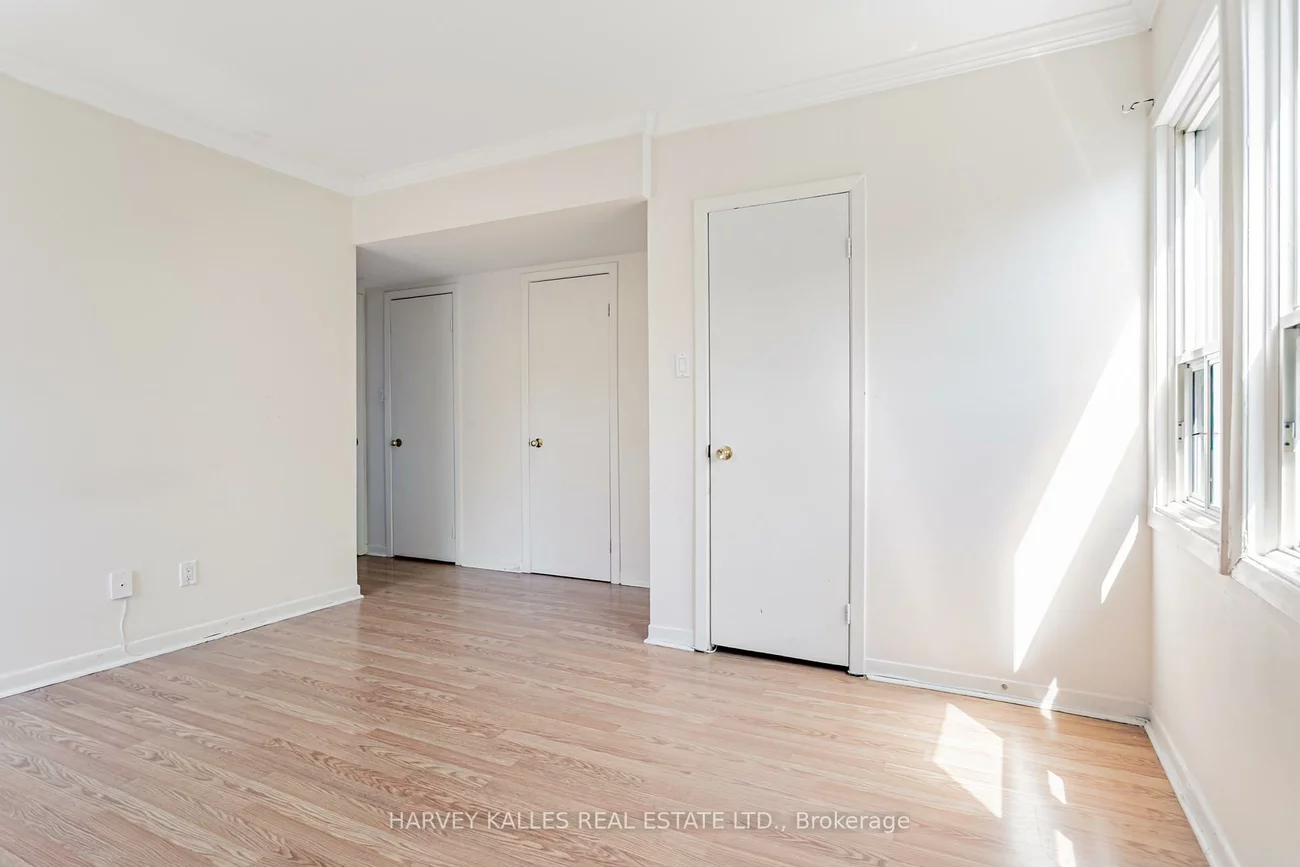 343, Greenwood, Greenwood-Coxwell, Toronto