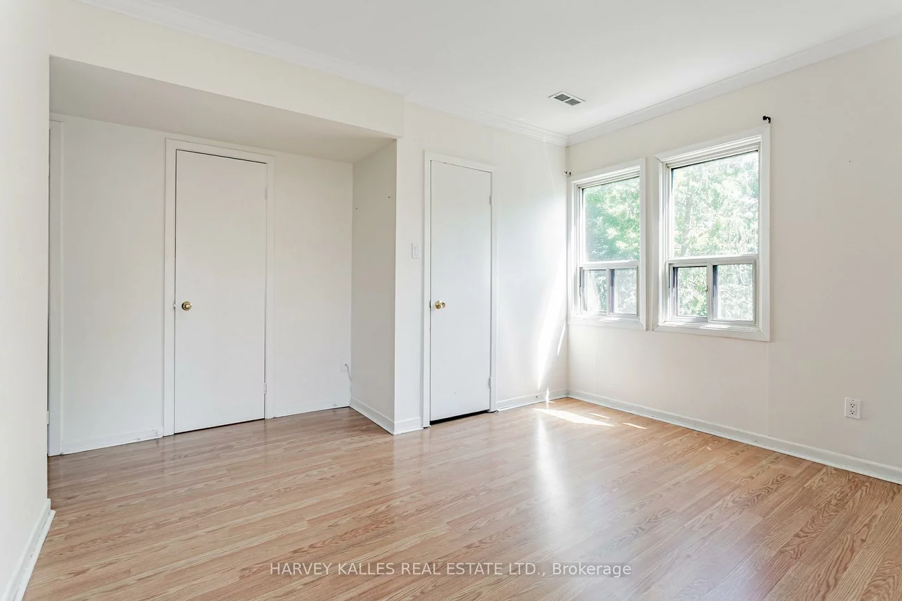 343, Greenwood, Greenwood-Coxwell, Toronto