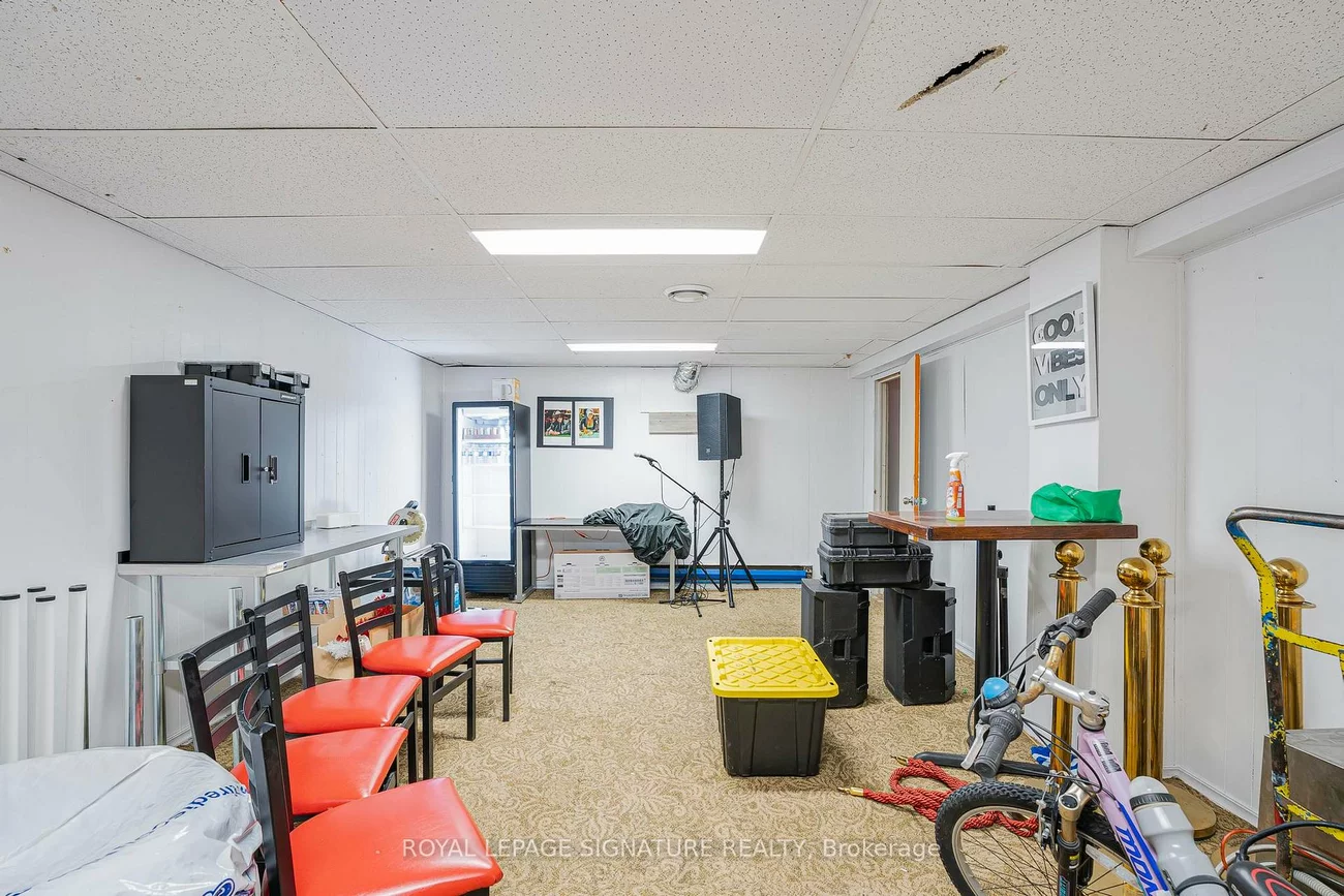 978, Pape, Broadview North, Toronto