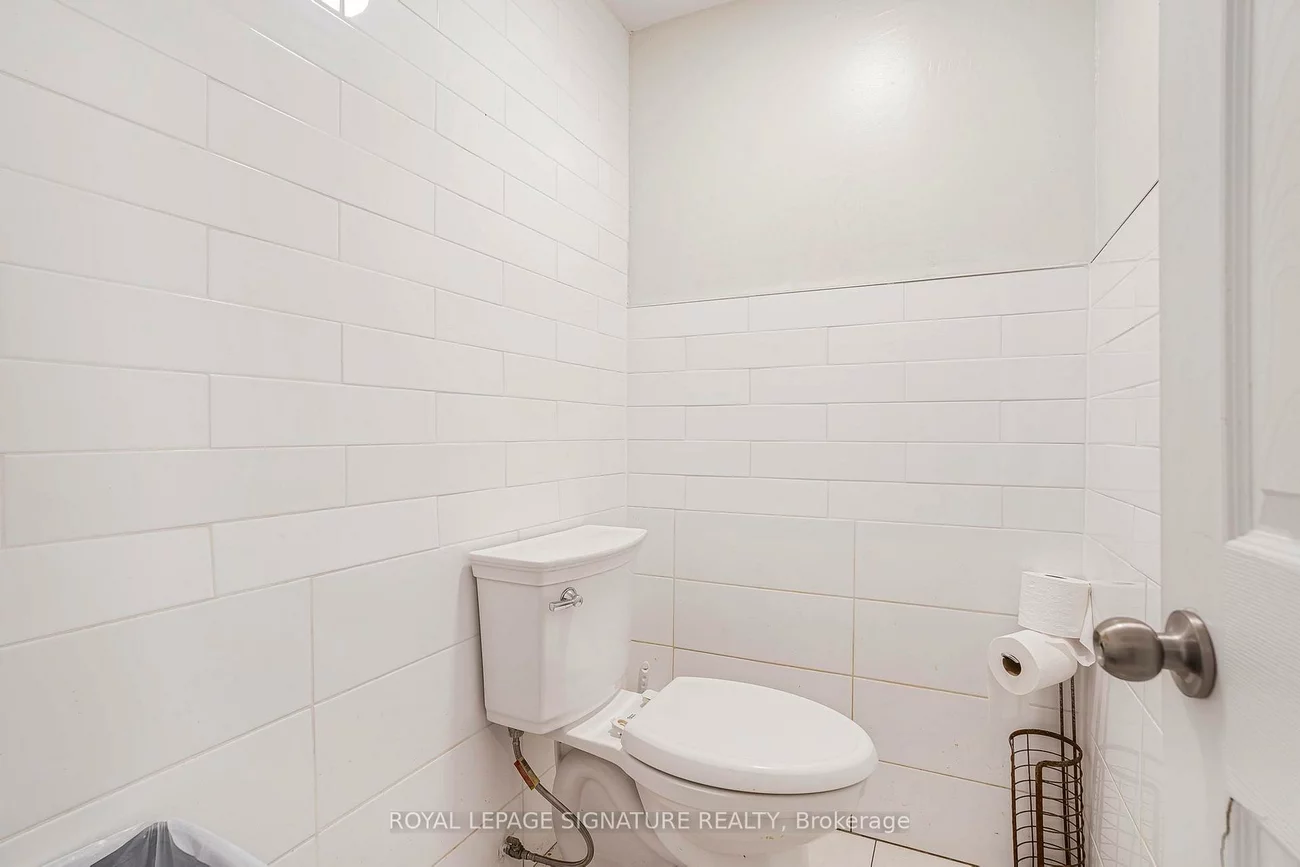 978, Pape, Broadview North, Toronto