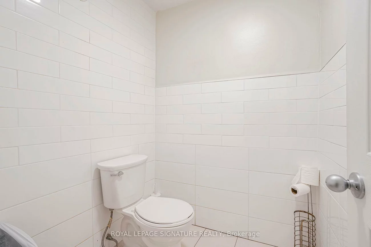 978, Pape, Broadview North, Toronto