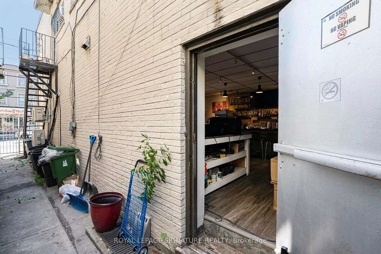 978, Pape, Broadview North, Toronto