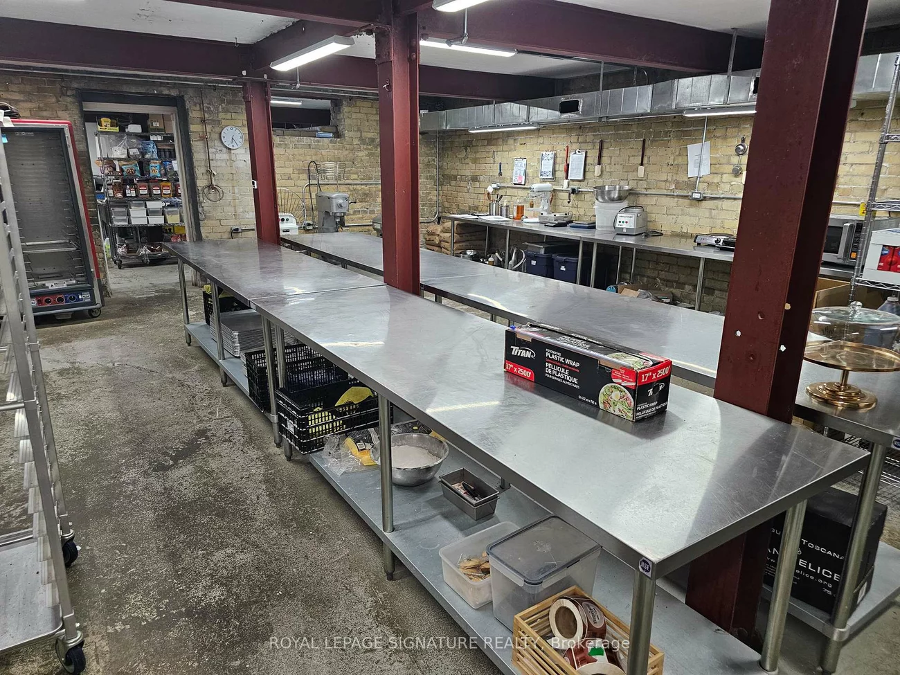 1114, Queen, South Riverdale, Toronto