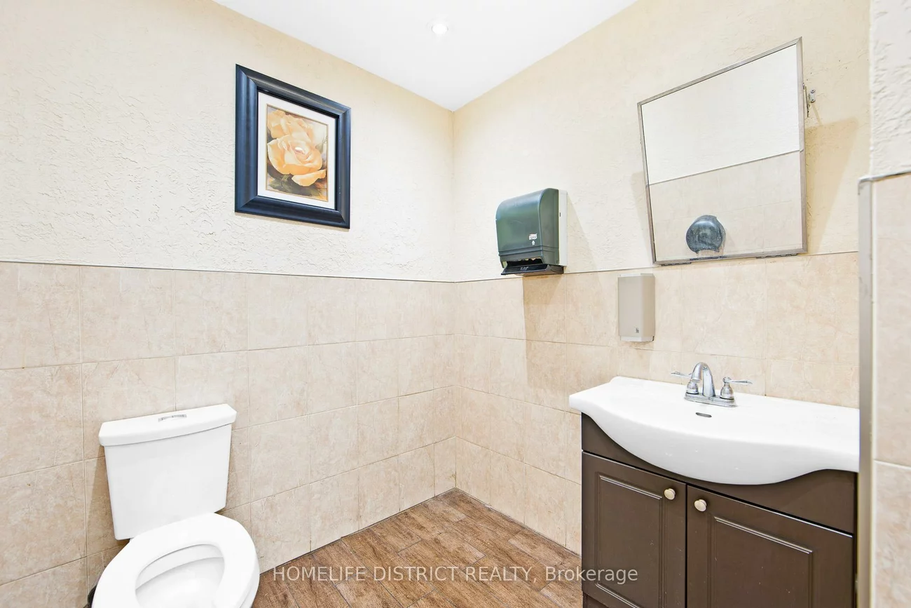 2367, Kingston, Birchcliffe-Cliffside, Toronto