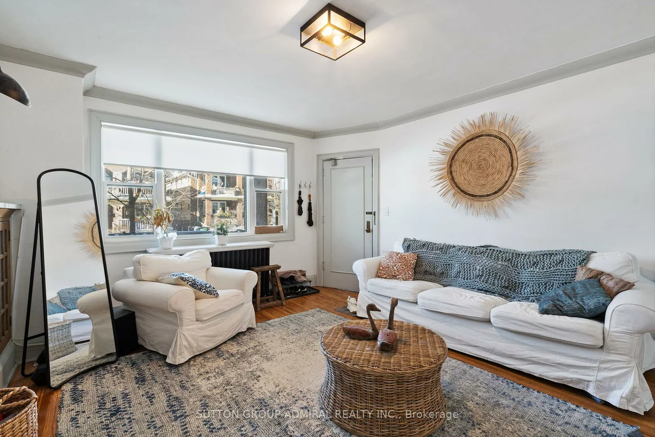 49 & 51, Wineva, The Beaches, Toronto