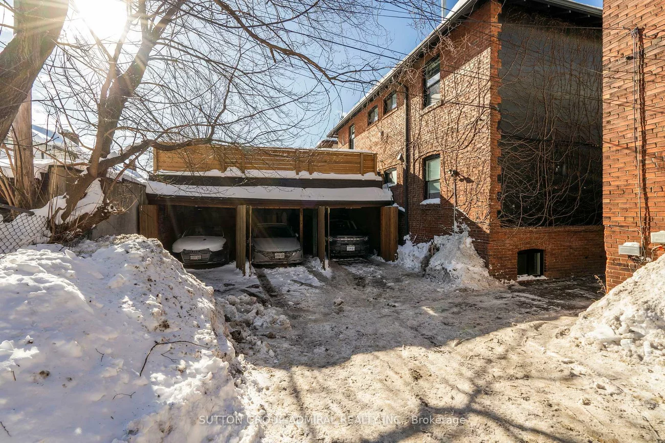 49 & 51, Wineva, The Beaches, Toronto