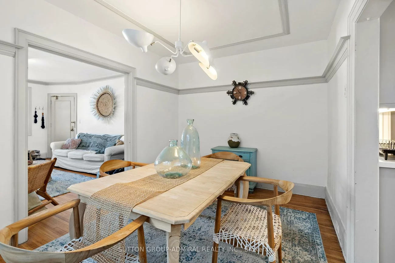 49 & 51, Wineva, The Beaches, Toronto