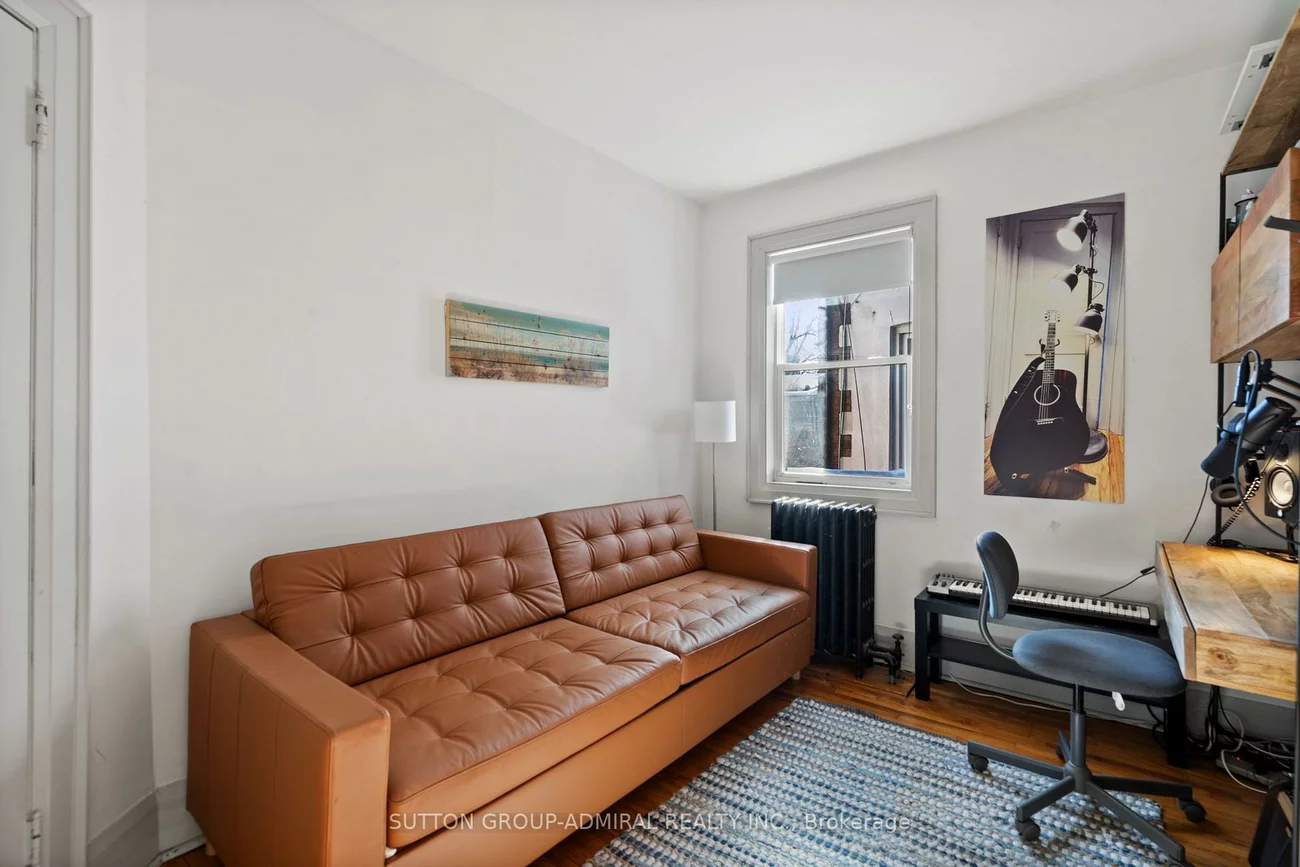 49 & 51, Wineva, The Beaches, Toronto