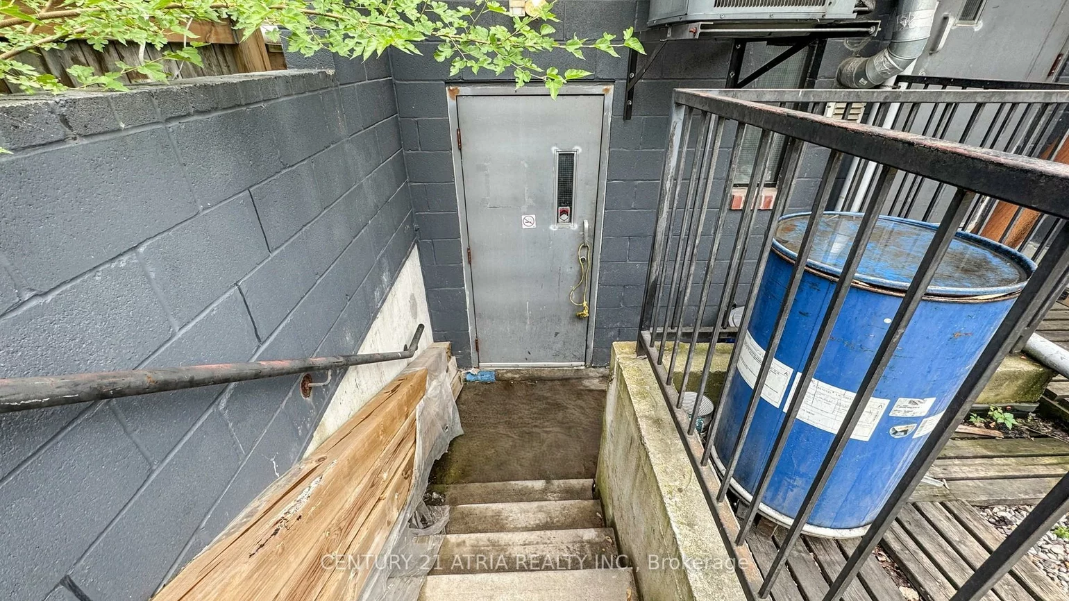 588, Danforth, Playter Estates-Danforth, Toronto