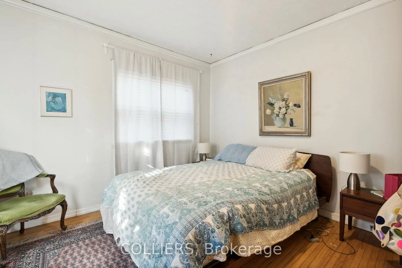 1160, Queen, South Riverdale, Toronto