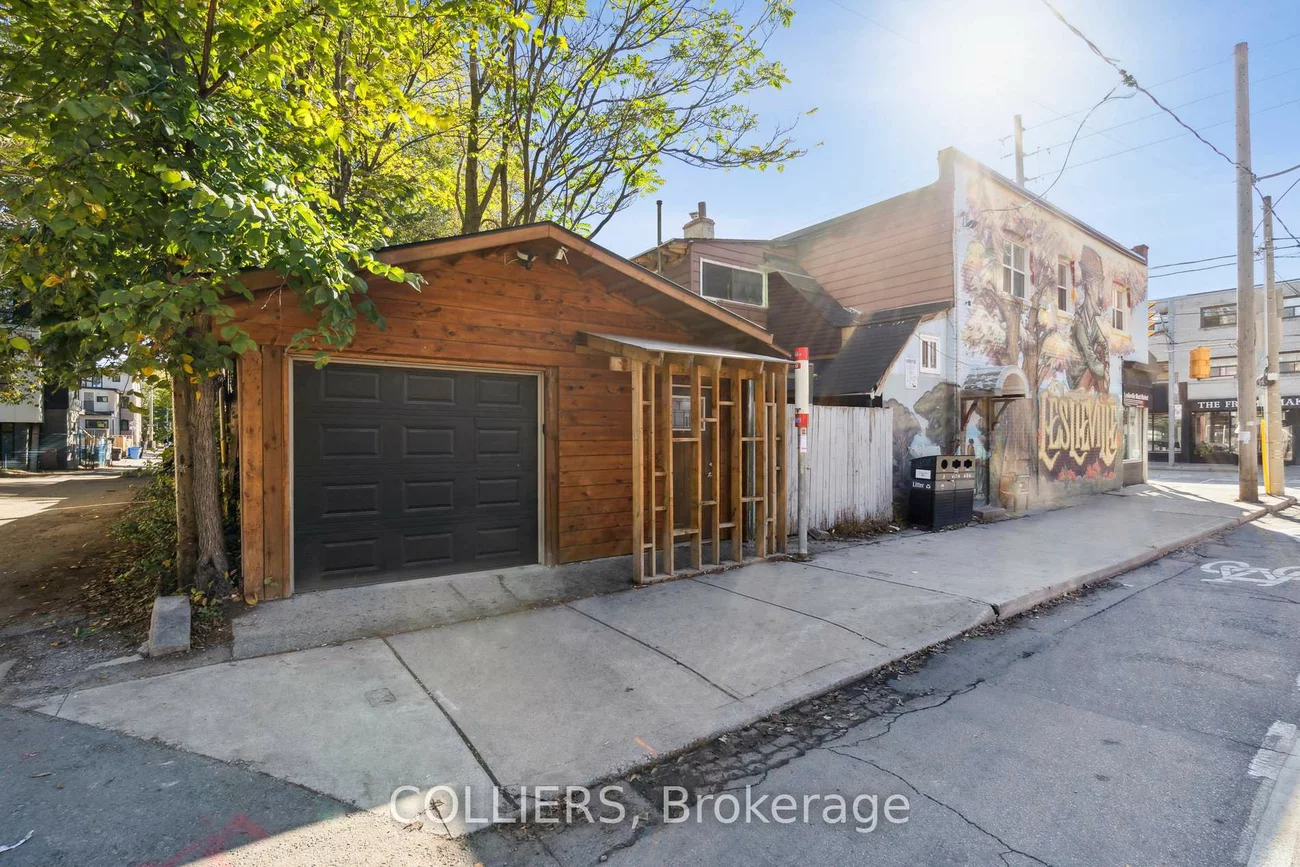 1160, Queen, South Riverdale, Toronto