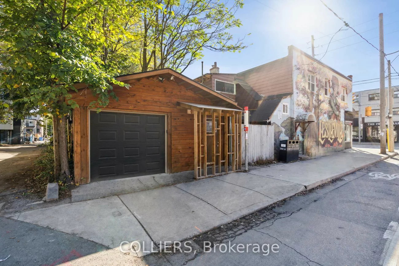 1160, Queen, South Riverdale, Toronto