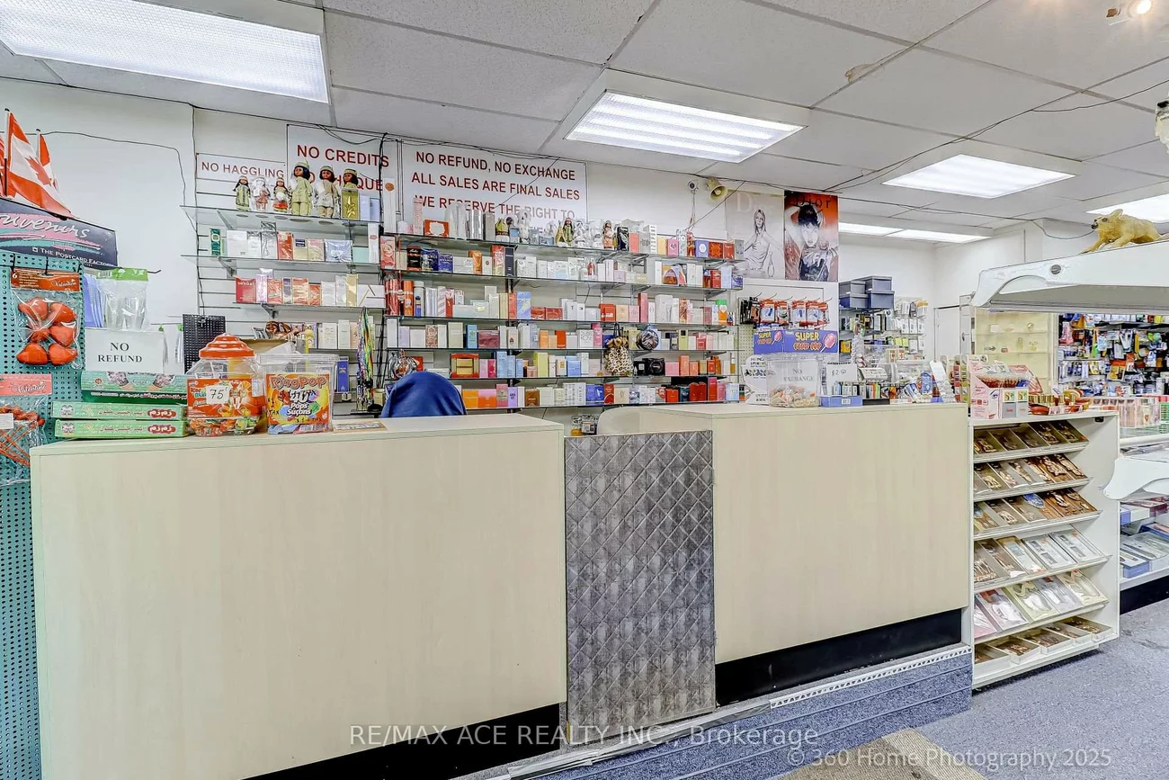 426-428, Dawes, O'Connor-Parkview, Toronto