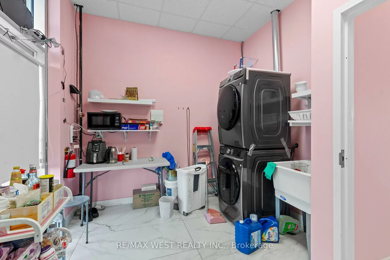 3165, Markham, Rouge E11, Toronto