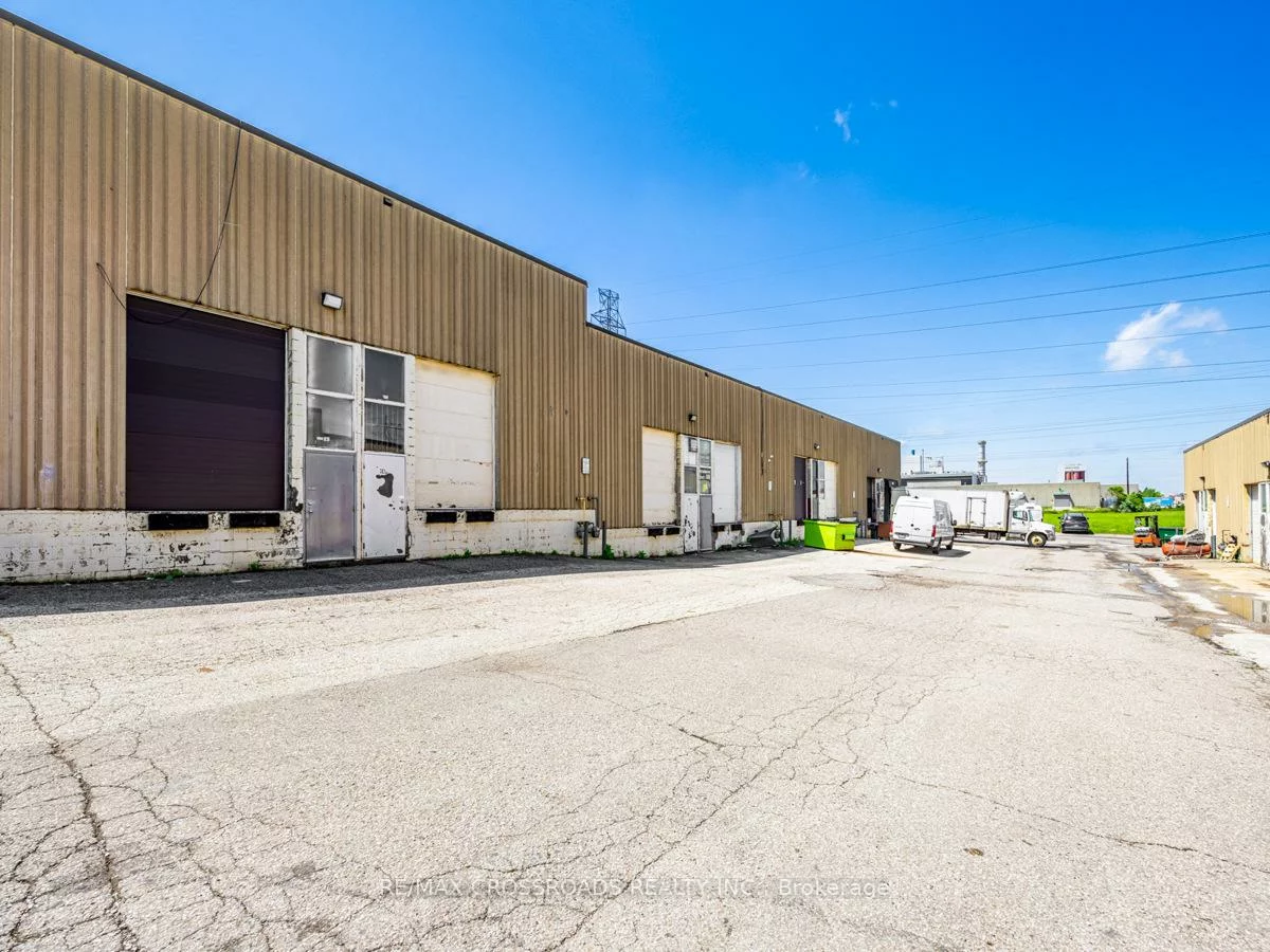 80, Nashdene, Milliken, Toronto