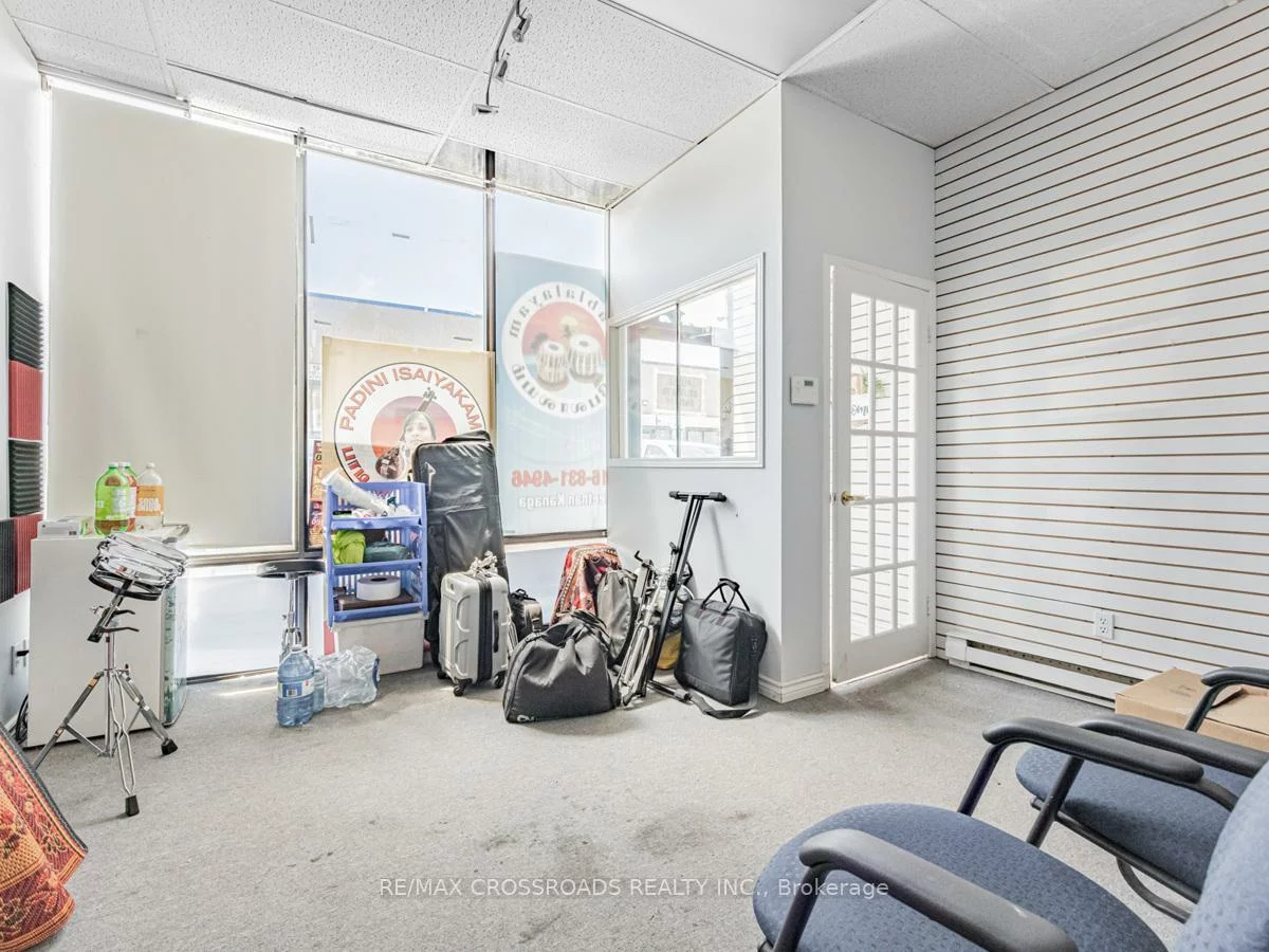 80, Nashdene, Milliken, Toronto