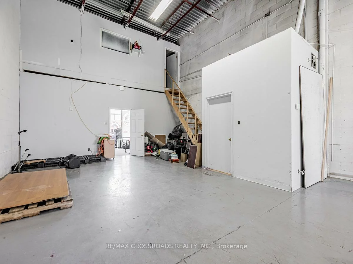 80, Nashdene, Milliken, Toronto
