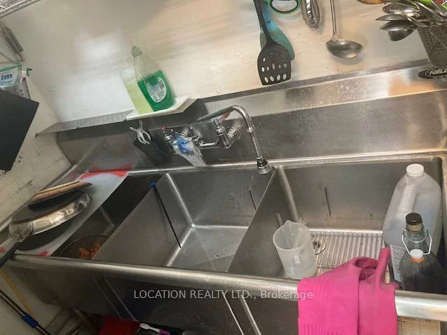 26, Lee Centre, Woburn, Toronto