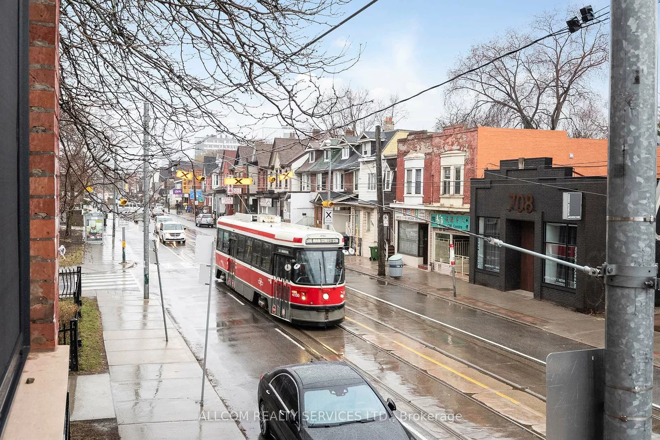 713, Gerrard, South Riverdale, Toronto