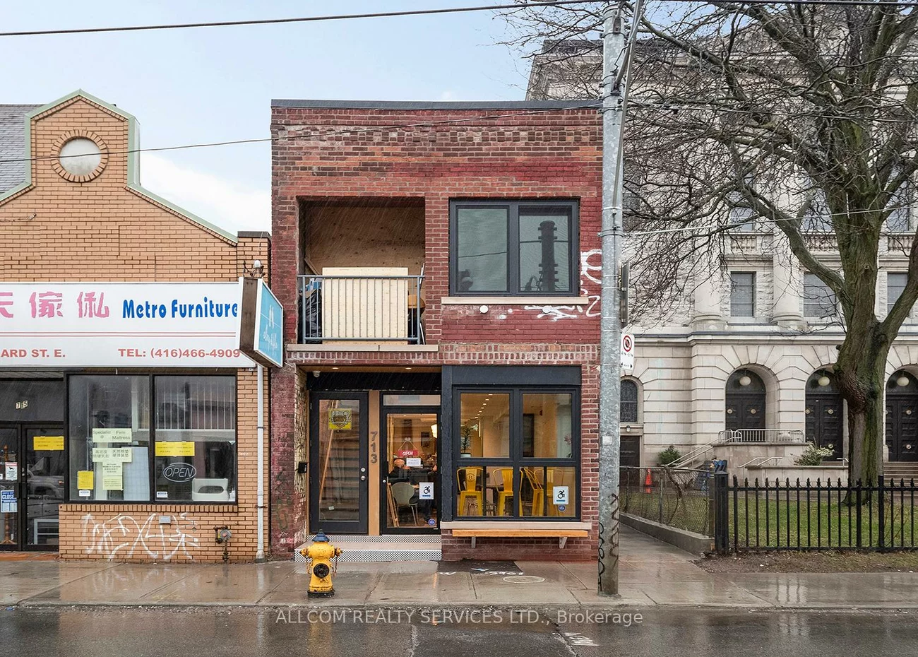 713, Gerrard, South Riverdale, Toronto
